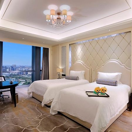 Dongguan Kande International Hotel-During The Canton Fair, Guests Can Enjoy Free Shuttle Buses To The Canton Fair Exhibition Hall Екстериор снимка