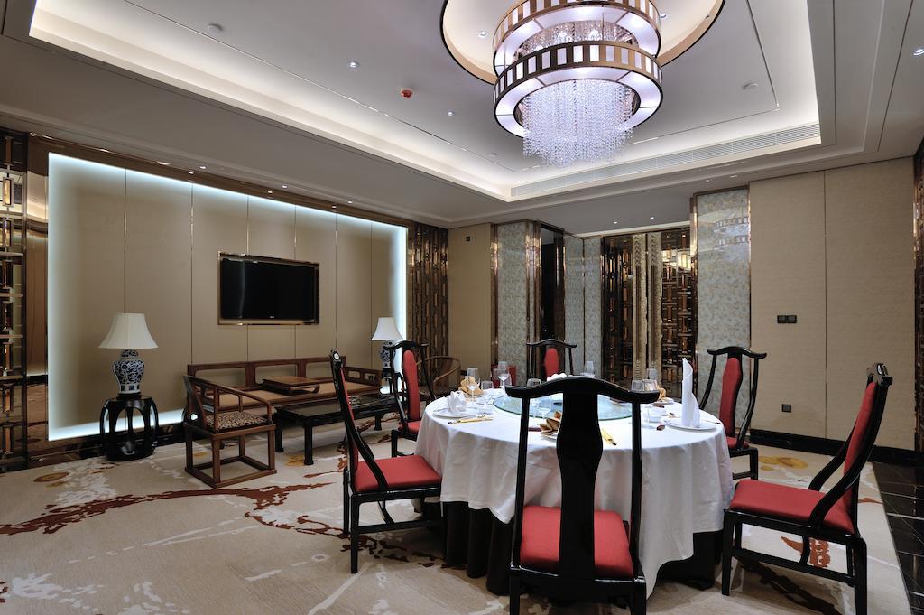 Dongguan Kande International Hotel-During The Canton Fair, Guests Can Enjoy Free Shuttle Buses To The Canton Fair Exhibition Hall Екстериор снимка