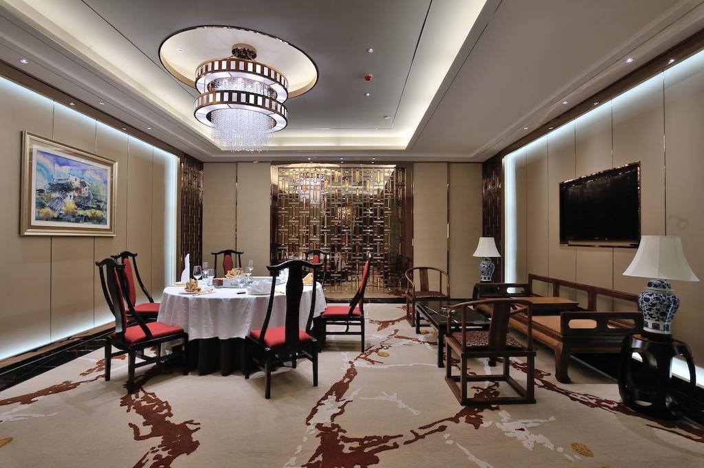 Dongguan Kande International Hotel-During The Canton Fair, Guests Can Enjoy Free Shuttle Buses To The Canton Fair Exhibition Hall Екстериор снимка
