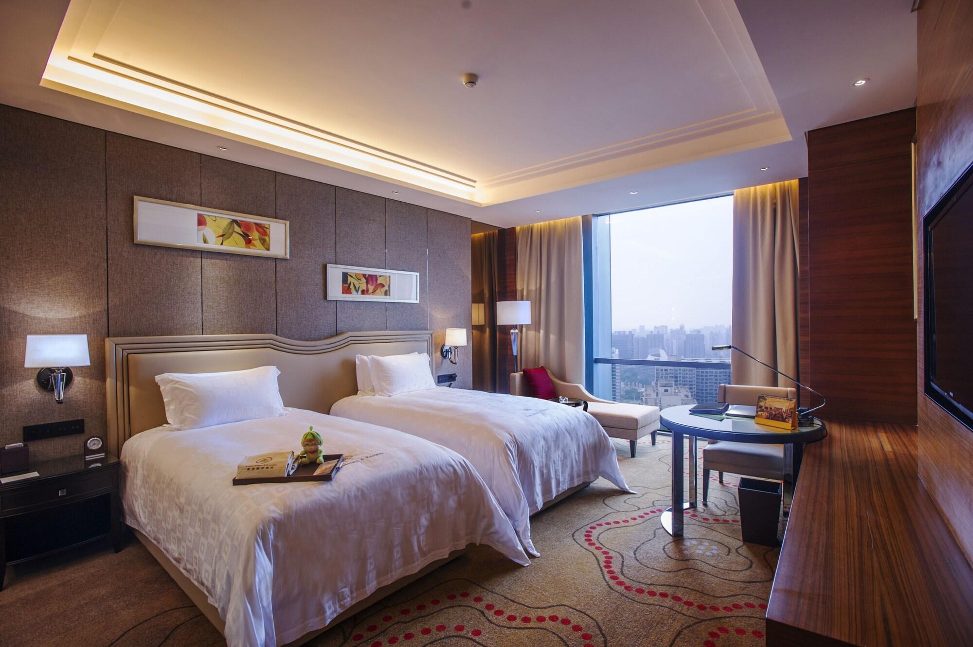 Dongguan Kande International Hotel-During The Canton Fair, Guests Can Enjoy Free Shuttle Buses To The Canton Fair Exhibition Hall Екстериор снимка