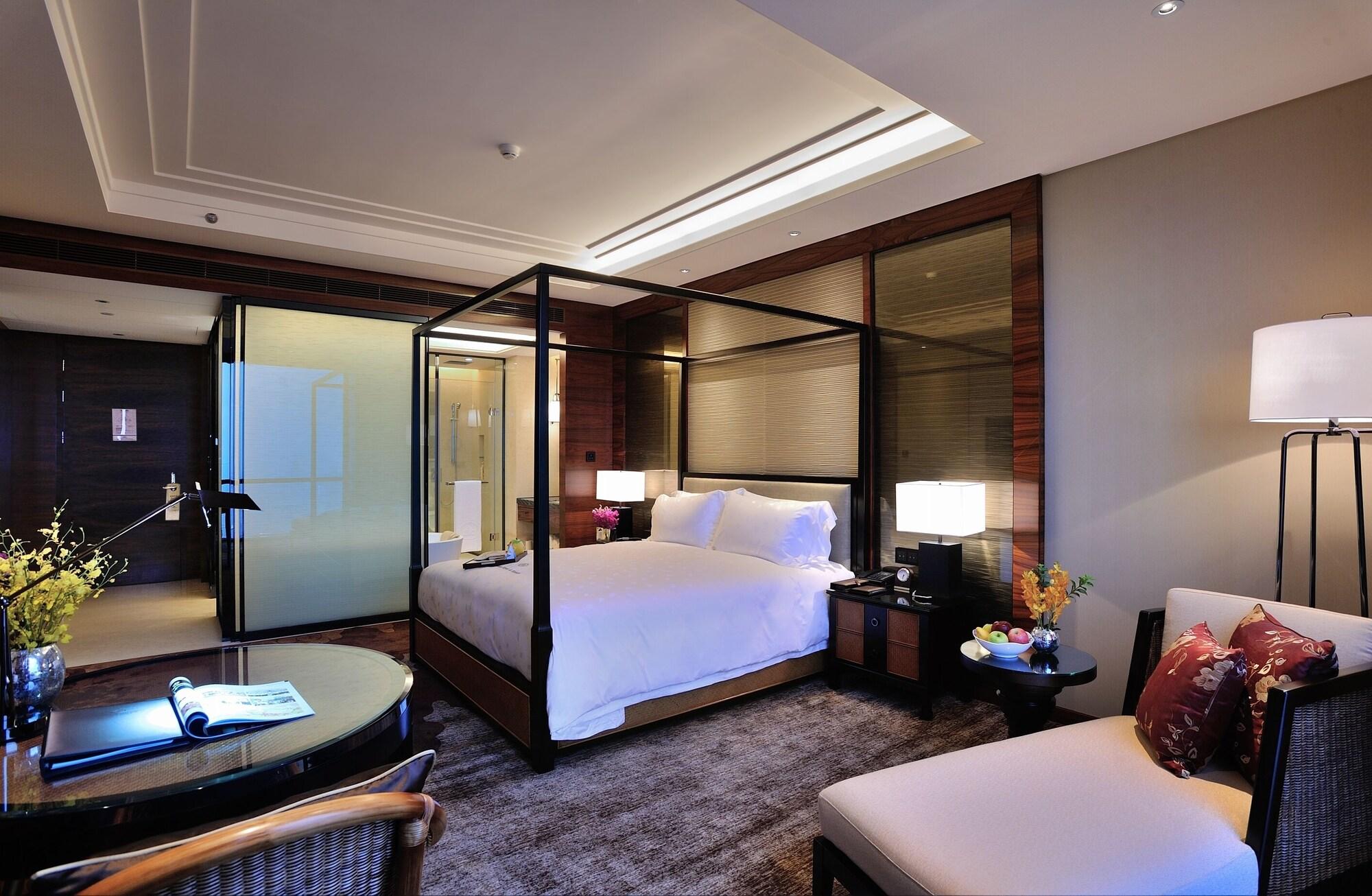 Dongguan Kande International Hotel-During The Canton Fair, Guests Can Enjoy Free Shuttle Buses To The Canton Fair Exhibition Hall Екстериор снимка