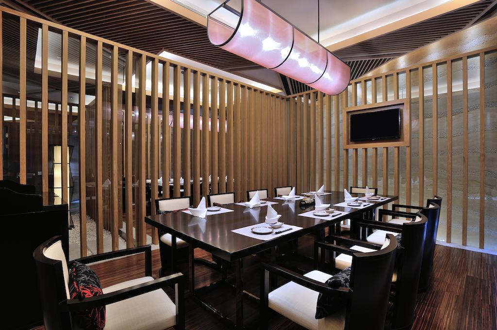 Dongguan Kande International Hotel-During The Canton Fair, Guests Can Enjoy Free Shuttle Buses To The Canton Fair Exhibition Hall Екстериор снимка