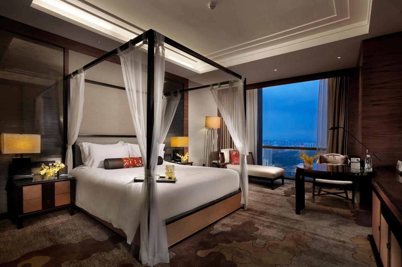 Dongguan Kande International Hotel-During The Canton Fair, Guests Can Enjoy Free Shuttle Buses To The Canton Fair Exhibition Hall Екстериор снимка