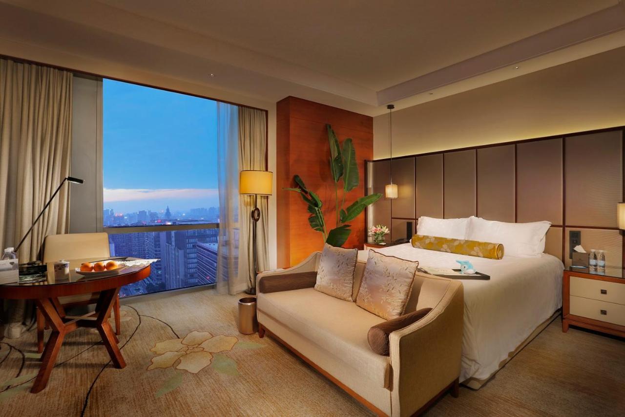 Dongguan Kande International Hotel-During The Canton Fair, Guests Can Enjoy Free Shuttle Buses To The Canton Fair Exhibition Hall Екстериор снимка