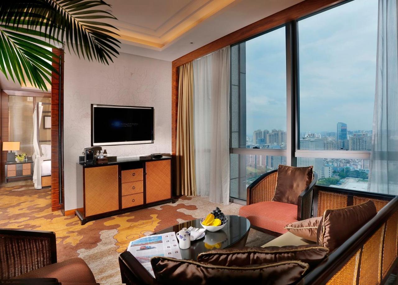 Dongguan Kande International Hotel-During The Canton Fair, Guests Can Enjoy Free Shuttle Buses To The Canton Fair Exhibition Hall Екстериор снимка